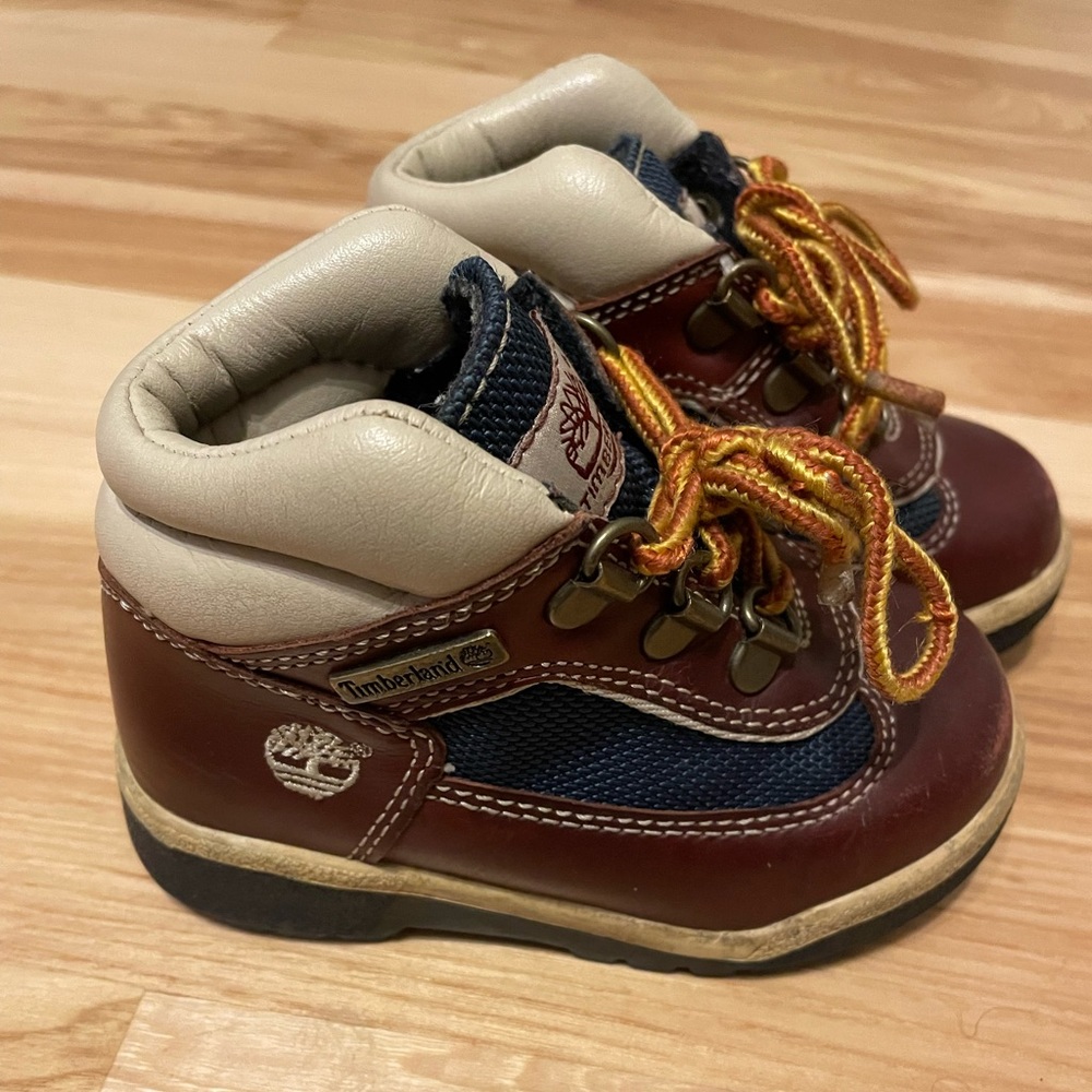 Timberland Toddler boots size 7.5